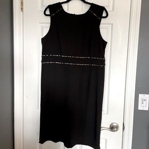 Liz Clairborne sleeveless black sheath dress with leopard trim. Size 16